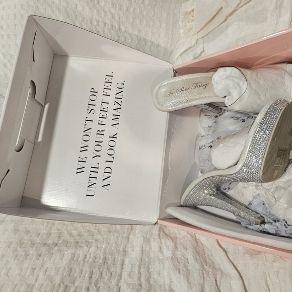 Size 7 Shoe Fairy Heels - Picture 1 of 1